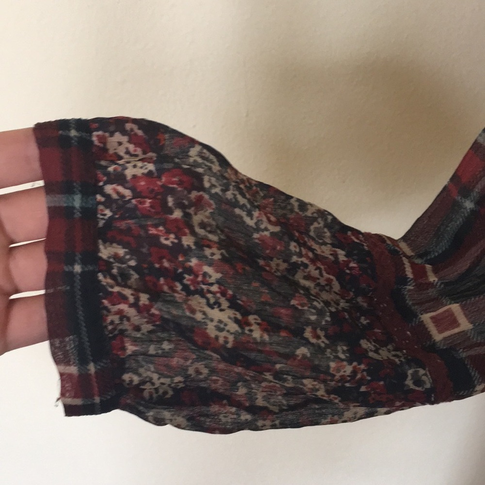 Blouse - Picture 3 of 4